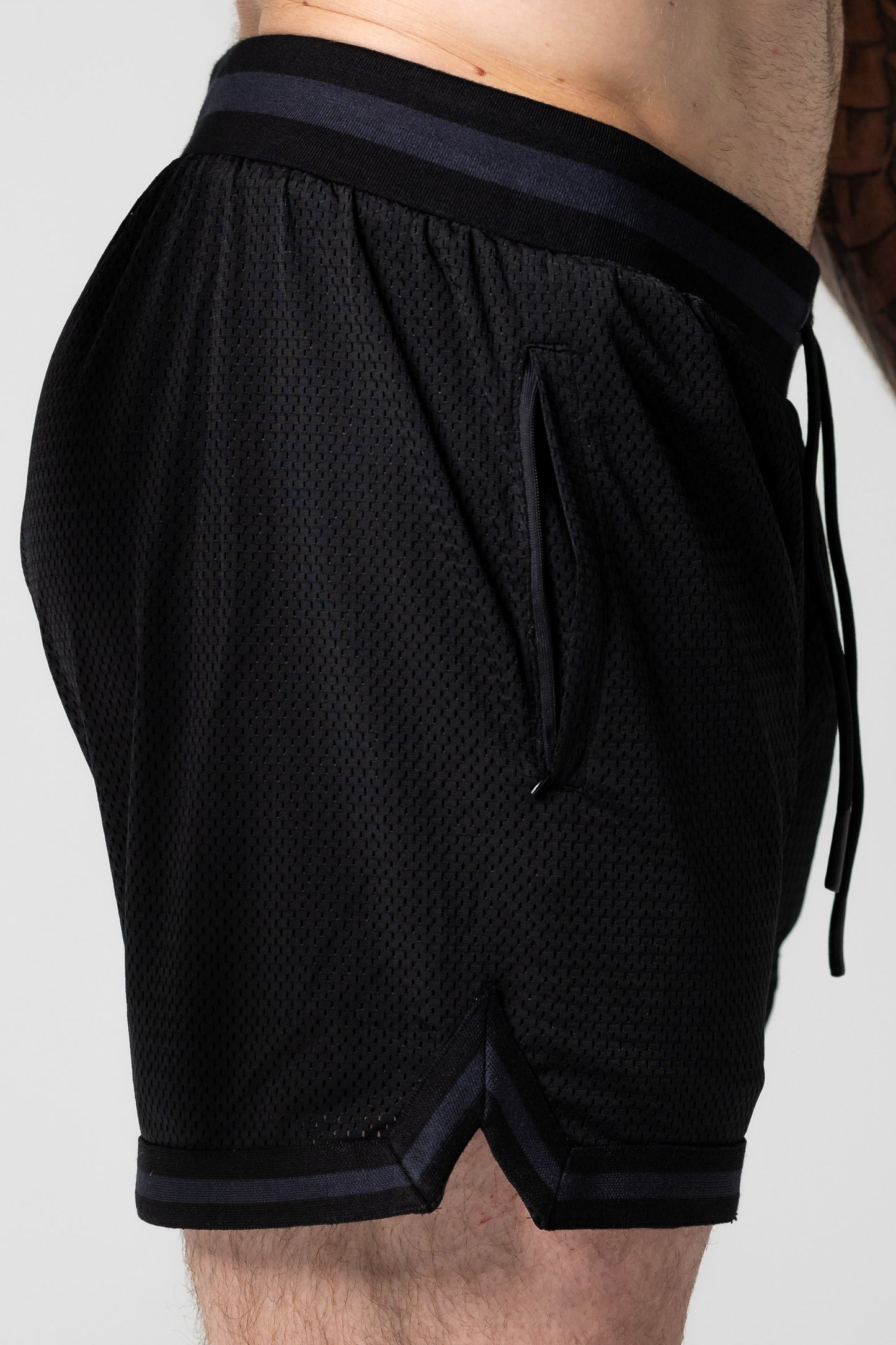 Unbounded Basketball Shorts R2