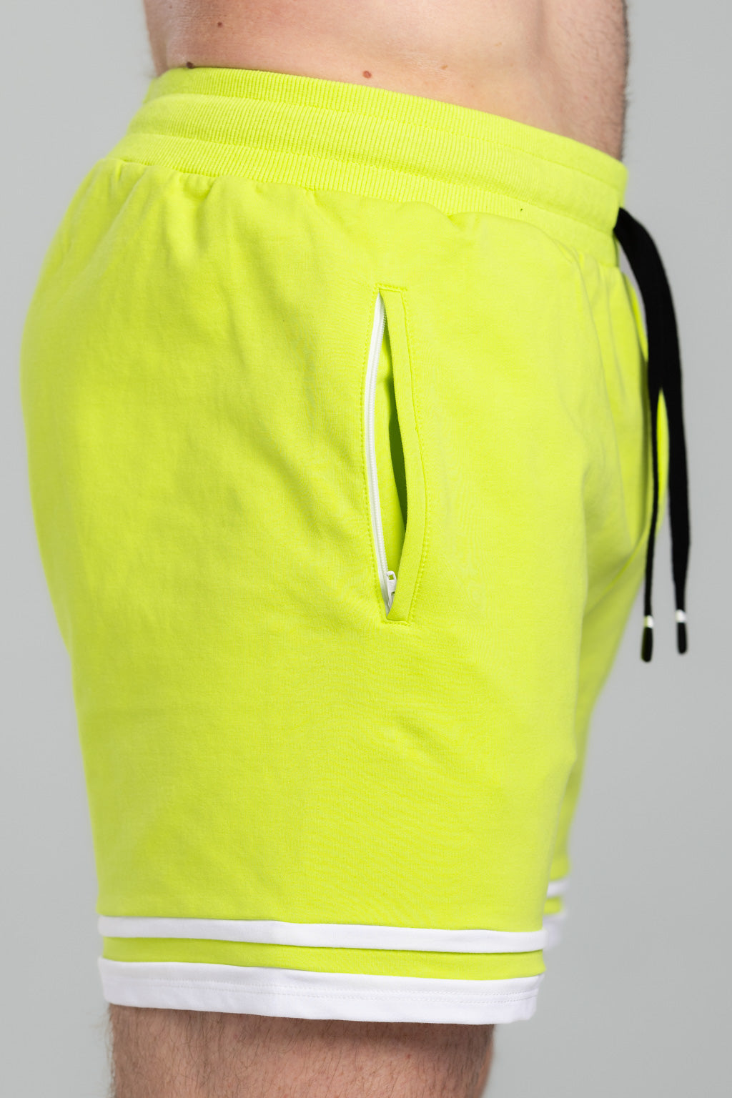 Accent Shorts R2