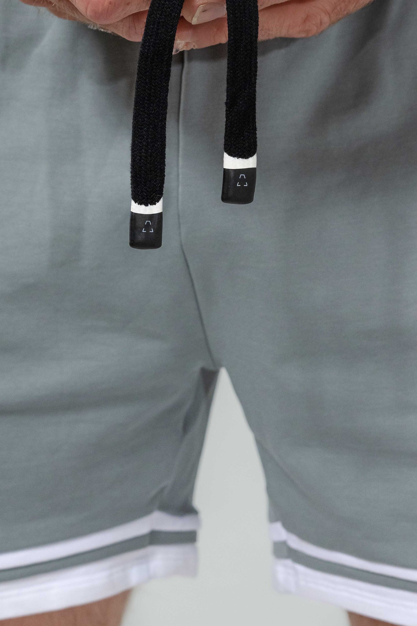 Accent Shorts R2