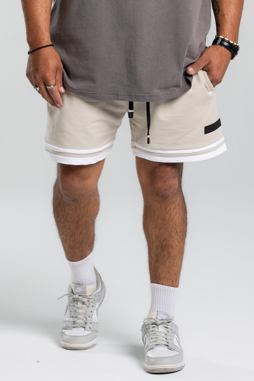 Accent Shorts R2